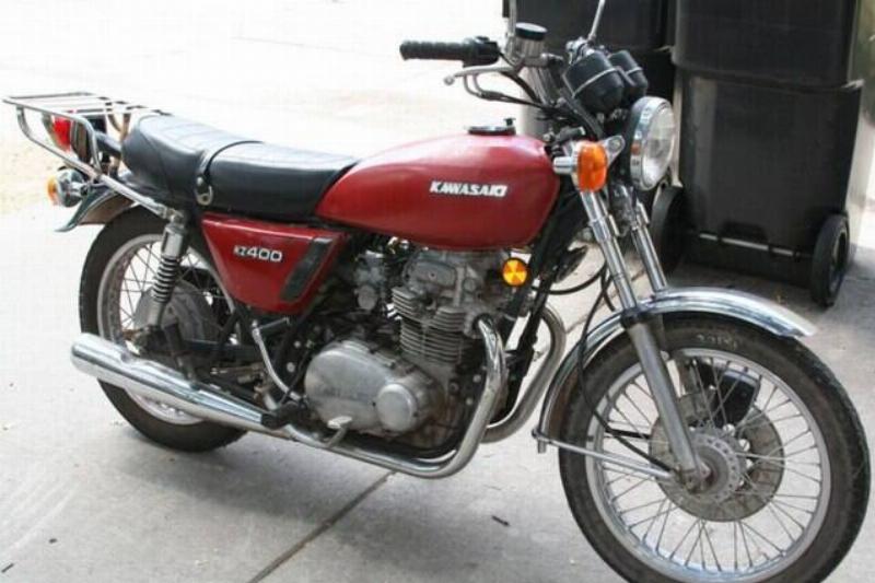 Kawasaki_KZ400_Twin