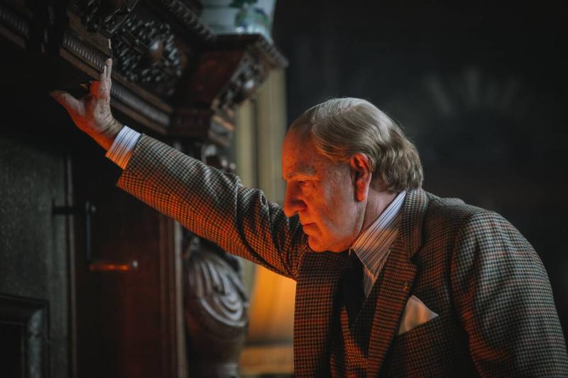 all-the-money-in-the-world_UWeZLD