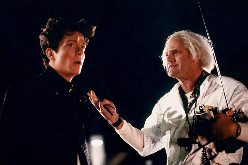 back-to-the-future_NkHqU1