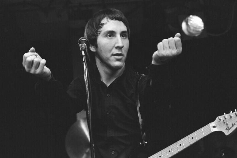 The Knack Performs Live