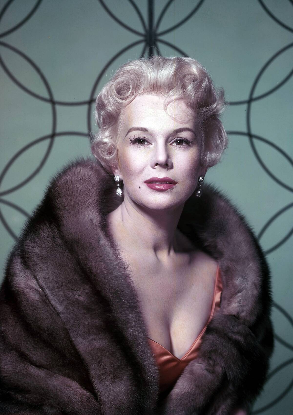 Eva Gabor