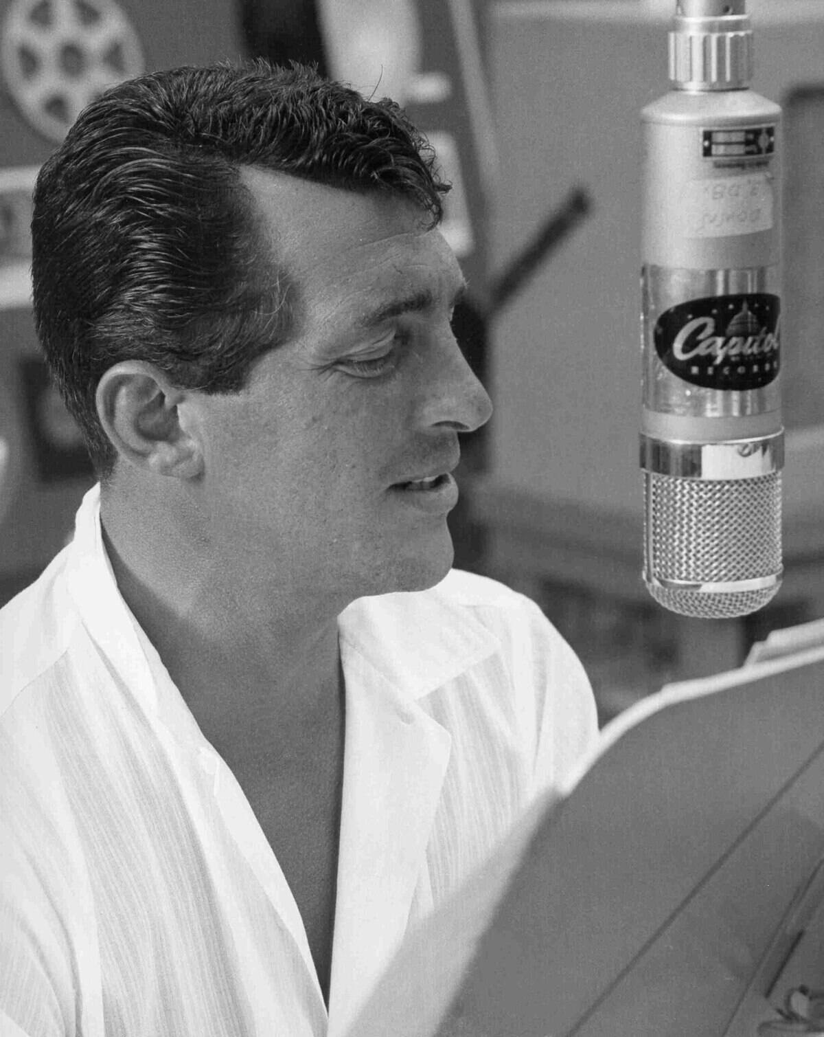 Singer Dean Martin