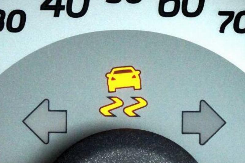 365 Traction control light.