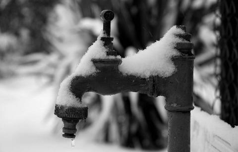 Frozen tap.