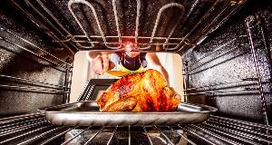 The Most Common Appliance Issues That Ruin Thanksgiving (And How To Avoid Them)