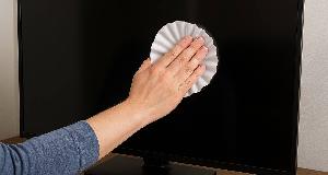 Why You Should Use Coffee Filters To Wipe Down TVs and Monitors
