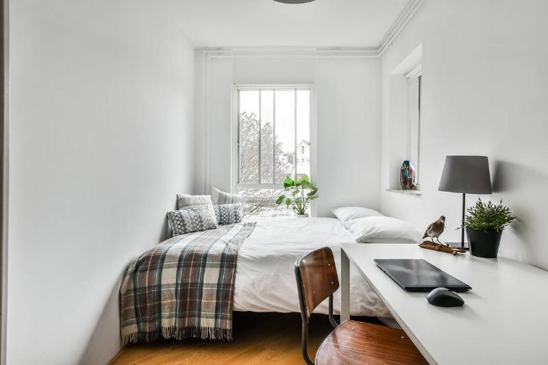 luxury-bedroom-design-2025-02-10-00-32-25-utc Small bedroom with tidy desk.