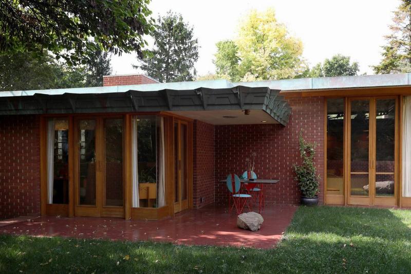 Mid-century modern house designed by architect Frank Lloyd Wright.