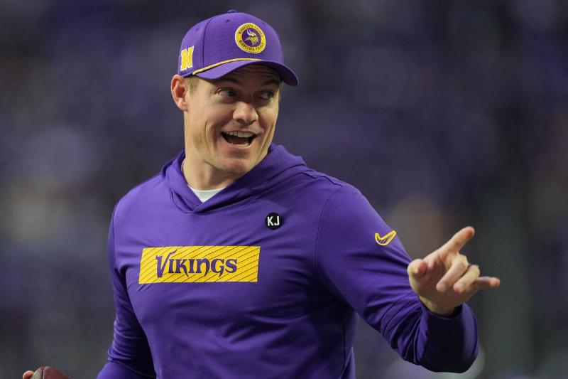 Kevin O'Connell looking to the side