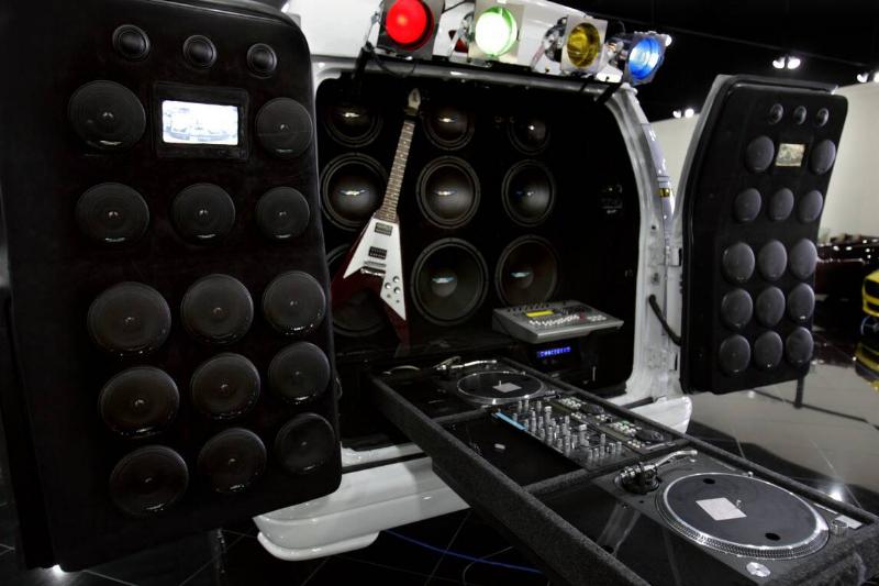 Things to Pimp your Ride can be found at Galpin Auto Sports in Van Nuys for the right price, grills