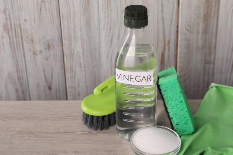 Vinegar and other cleaning products.