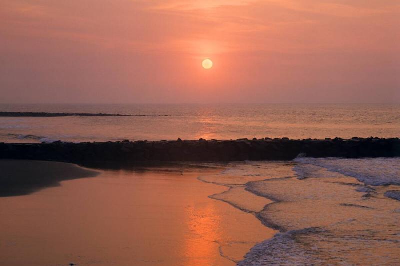 SUNRISE NEW JERSEY SHORE...