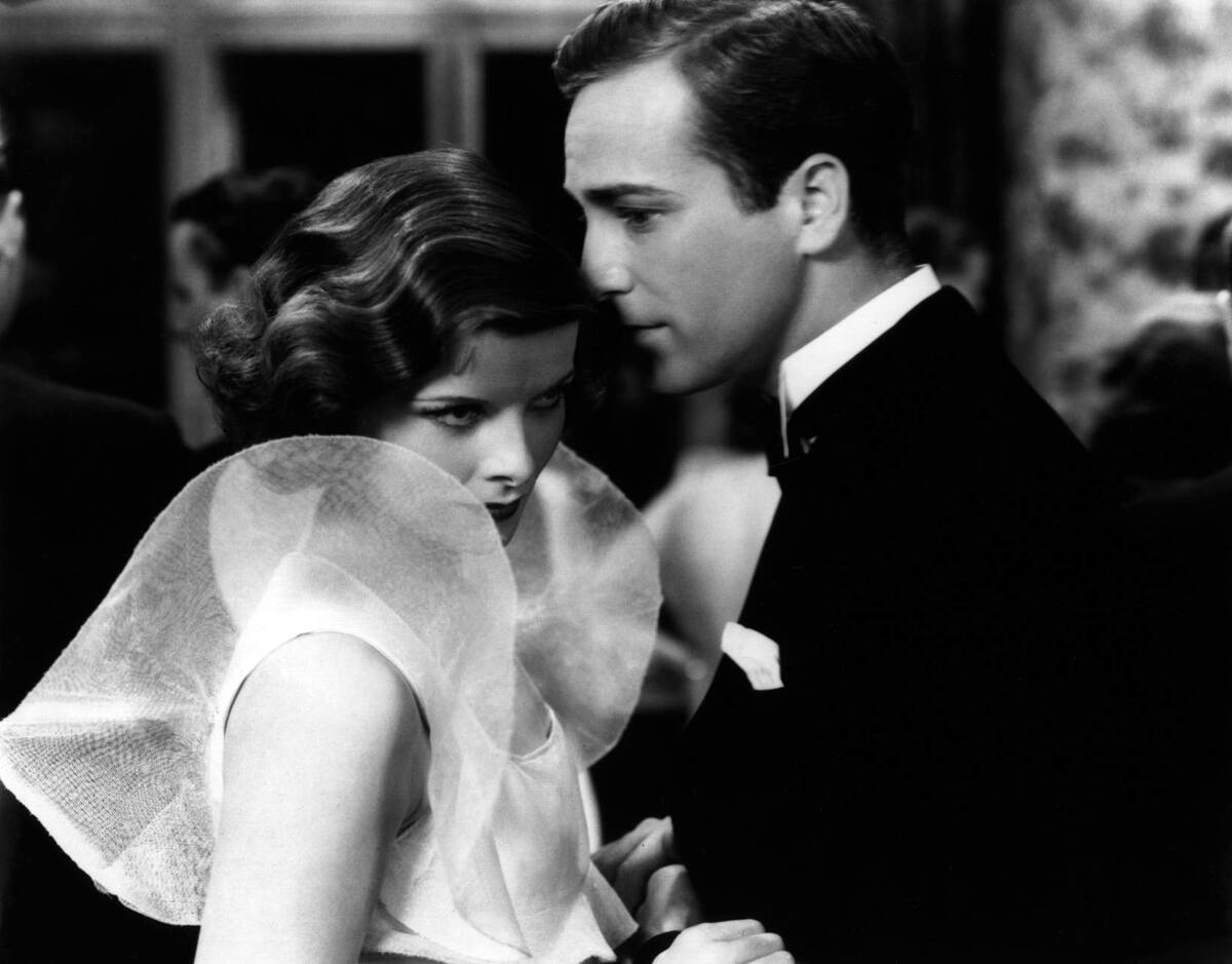 Katharine Hepburn and David Manners as Sydney Fairfield and Kit Humphreys in 'A Bill for Divorcement'