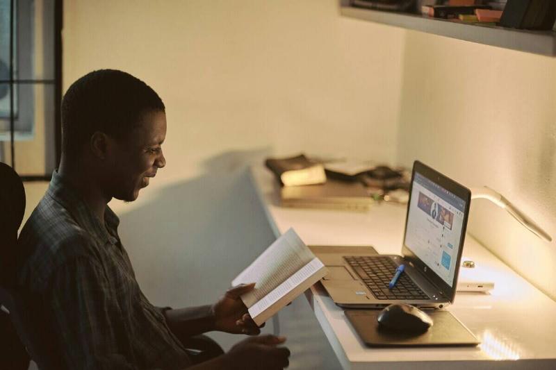 emmanuel-ikwuegbu-MSX3O-Sqa8U-unsplash