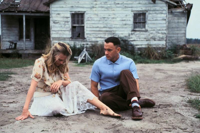 Robin Wright and Tom Hanks as Jenny Curran and Forrest Gump in 'Forrest Gump'