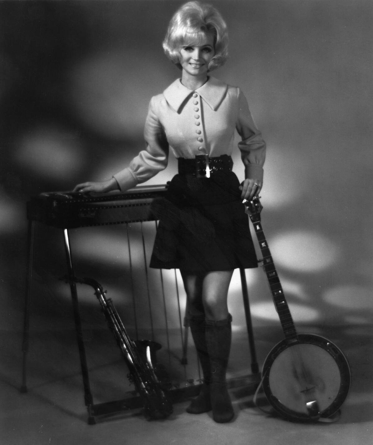 Portrait of  Barbara Mandrell