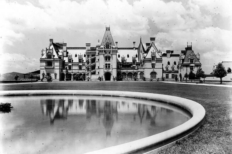 1419px-Biltmore3c05586u