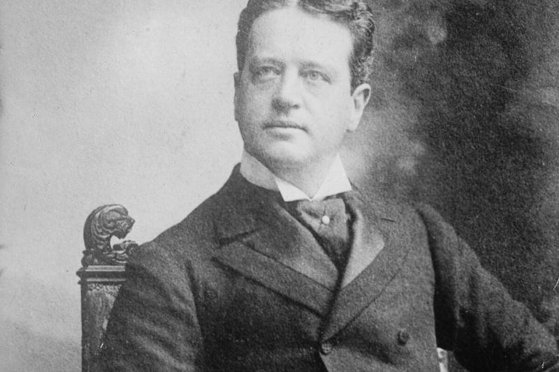 1590px-wkvanderbiltlccn20146859352cropped-1