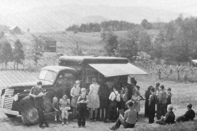 Blount-county-book-mobile-1943-tn1-1-1024x597