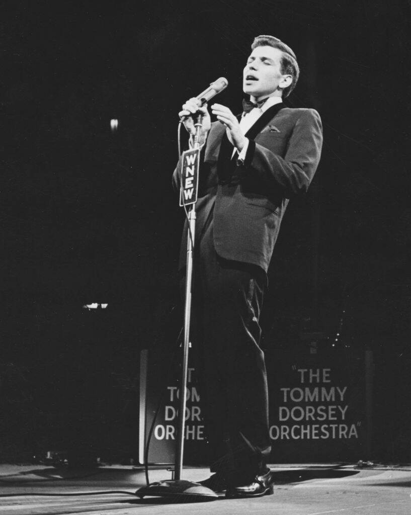 Frank Sinatra, Jr. performing on stage