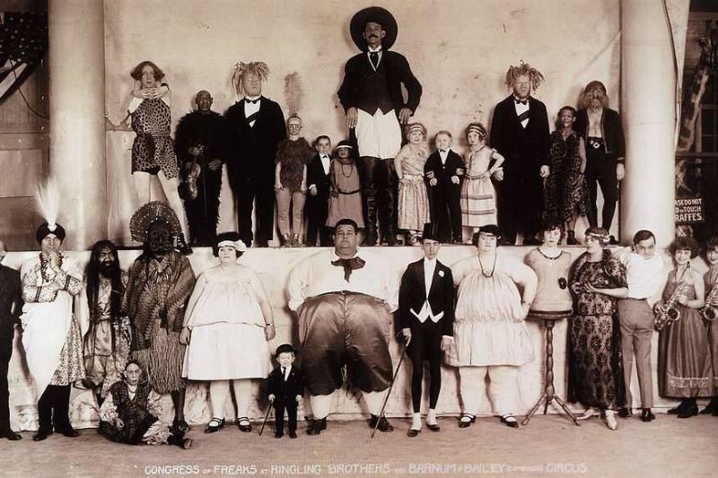 congress-of-freaks-at-ringling-brothers-1924-3aa923