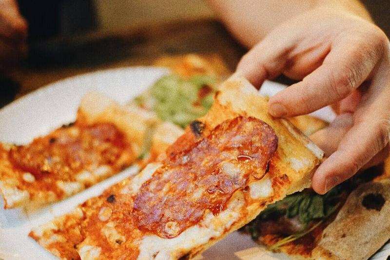 cosmin-ursea-7OF2u2moayg-unsplash