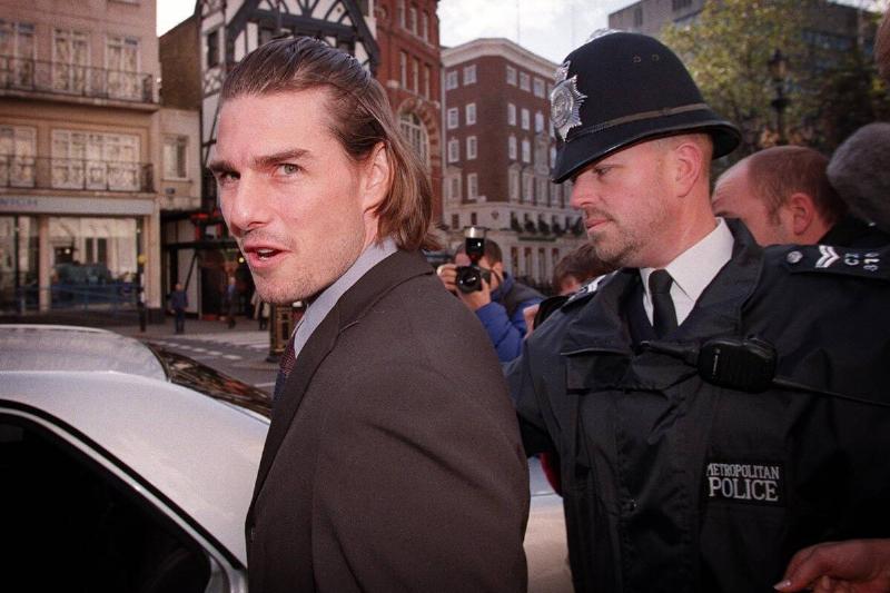 COURTS Tom Cruise 2a