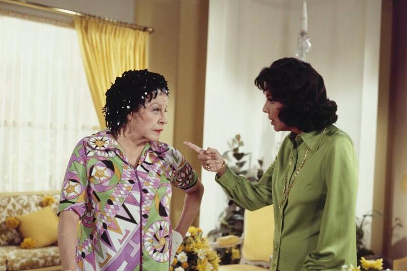 MARTHA RAYE;JACQUELINE SUSANN