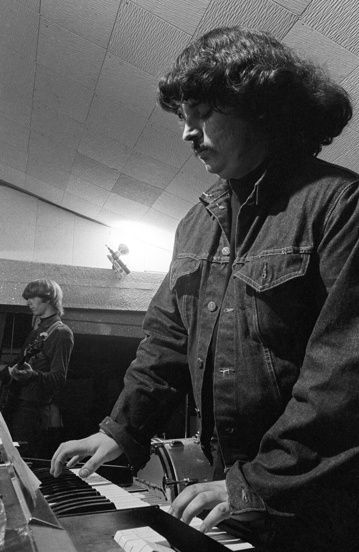 Photo of Grateful Dead & Ron 'Pigpen' McKernan