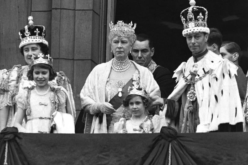 Royal Family at Coronation of George VI
