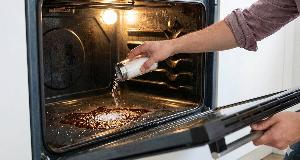 7 Unexpected Things You Can Clean With Salt, According To Pro Cleaners