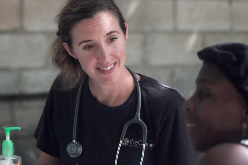 topsphere-media-WxRd7byFxs4-unsplash