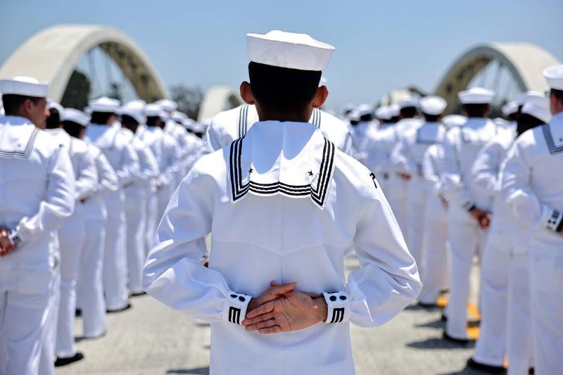 Fleet Week Sailors Mark Memorial Day With March Across Sixth St Bridge In LA