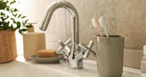 The Small Toothbrush Mistake Most People Are Guilty Of Making