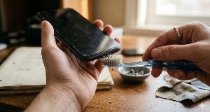 How To Sanitize Your Smartphone