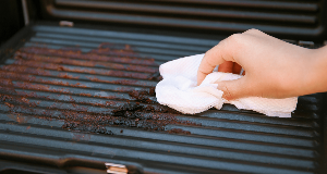Steps for How to Deep Clean Your Grill Effectively and Safely