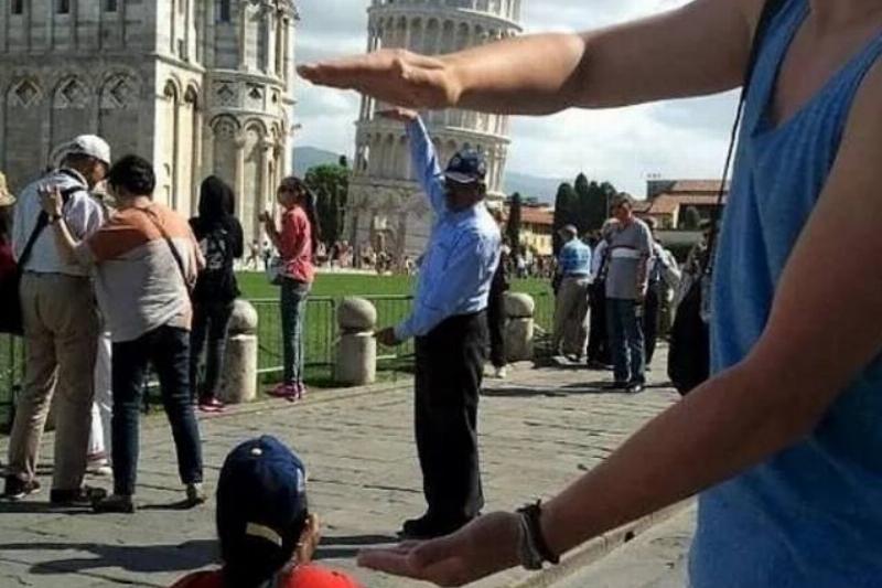 blursed-leaning-tower-v0-kt1ur05k9d951