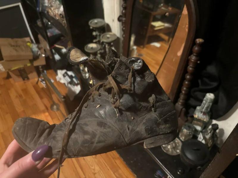found-these-in-our-1900-home-v0-jxm1yjocl5vc1