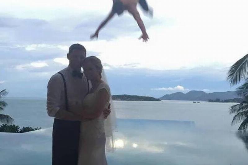 mid-air-struggle-behind-the-newly-wed-v0-5p3jlkr0p8211