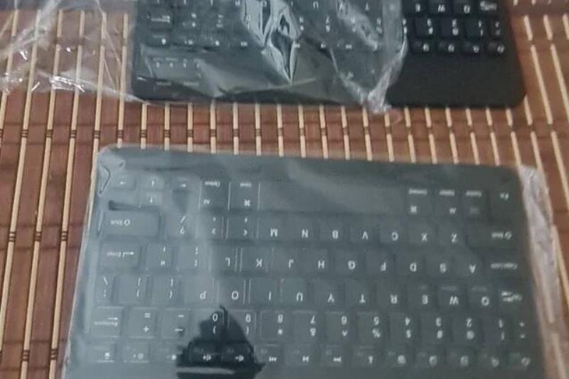 update-on-the-2-laptops-ordered-i-received-2-keyboards-v0-0ytu0cnh83rd1