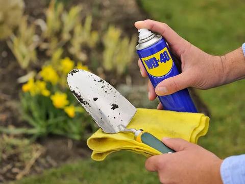 WD 40 sprayed on a spade. 