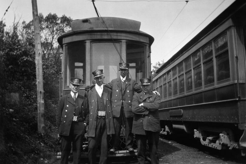 1910s 1920s 4 MEN...