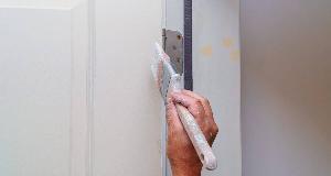 A Step-by-Step Guide for How to Paint a Door
