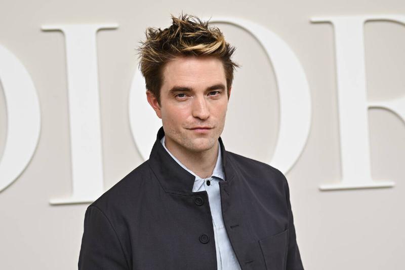 Dior Homme: Photocall - Paris Fashion Week - Menswear Spring/Summer 2025