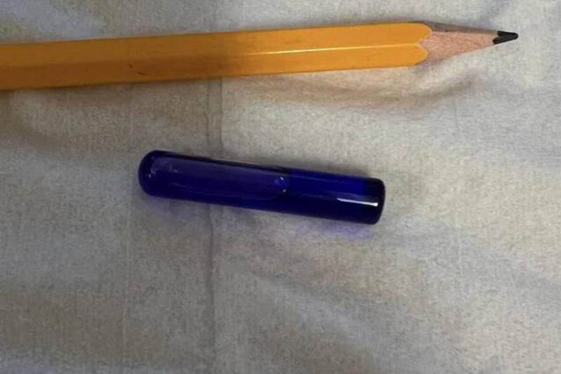 found-on-the-sidewalk-in-southern-california-its-made-out-v0-rn0ml7d5xf7g1