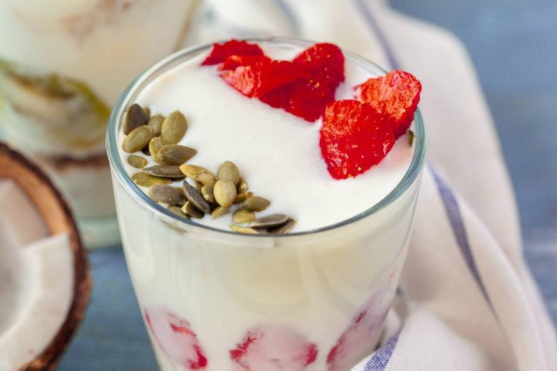 A yogurt parfait. 