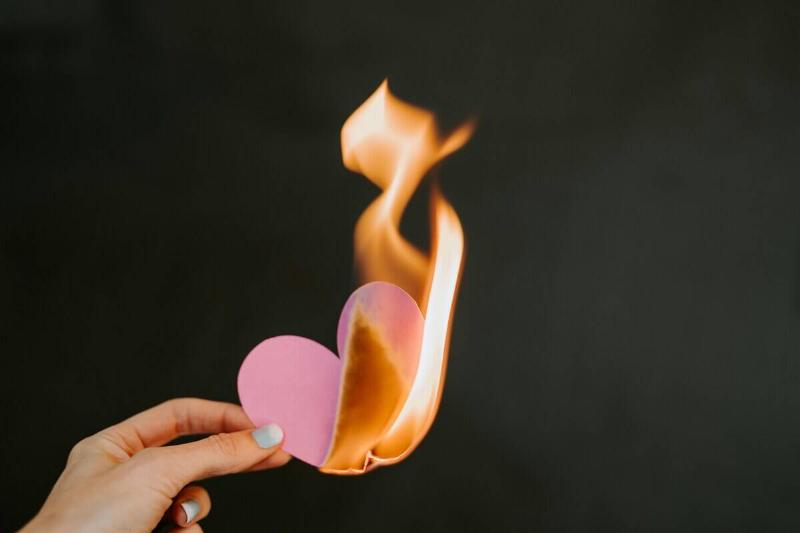 kelly-sikkema-RIEoMgpba7w-unsplash