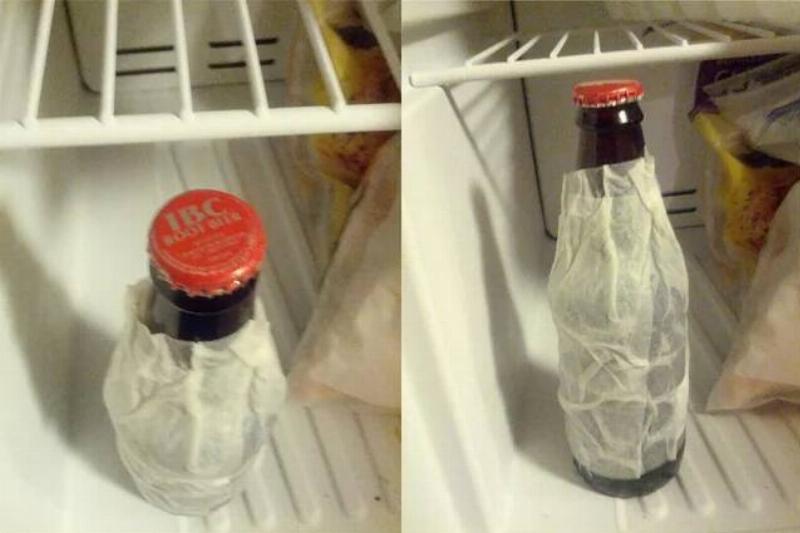 lpt-wrap-a-wet-paper-towel-around-your-beverage-and-put-it-v0-IWsJGo4RUsGtrX0zR8RoYpiaL2_WRiq46z6hmWP6tRM