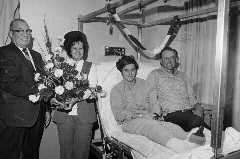 OCT 25 1971, OCT 26 1971; Viet Veteran Spec. 5 Allan Brooks Gets Flowers At Fitzsimons; Brooks, who
