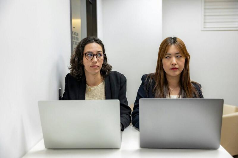 resume-genius-jKvmjImY9bE-unsplash